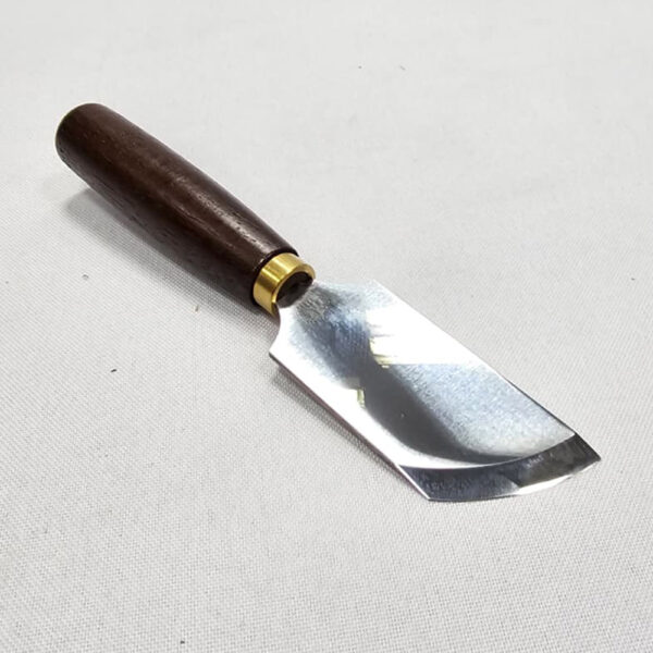 NŮŽ NA ŘEZÁNÍ A TENČENÍ KŮŽE