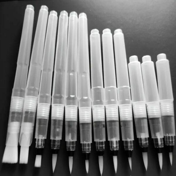 ŠTĚTCE S PLNITELNÝM ZÁSOBNÍKEM NA BARVU