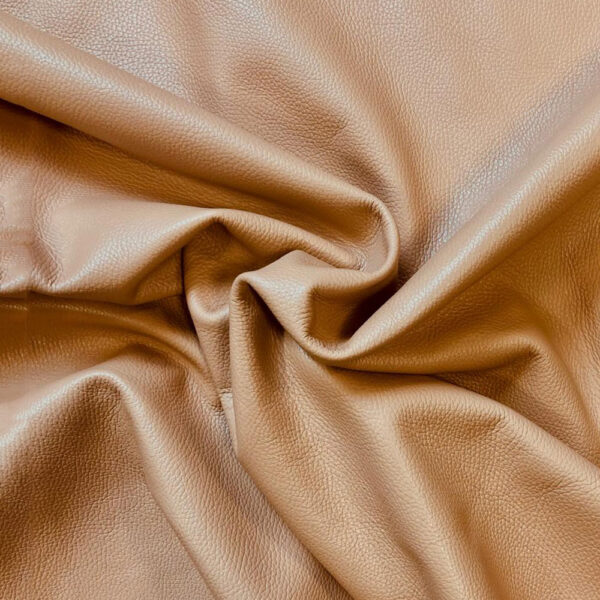 PRAVÁ KŮŽE - HOVĚZÍ USEŇ - HNĚDÁ - 1.4-1.6 mm