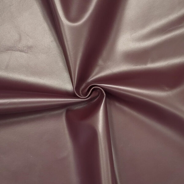 PRAVÁ KŮŽE JEHNĚTINA - BORDÓ - 0.7-0.8 mm