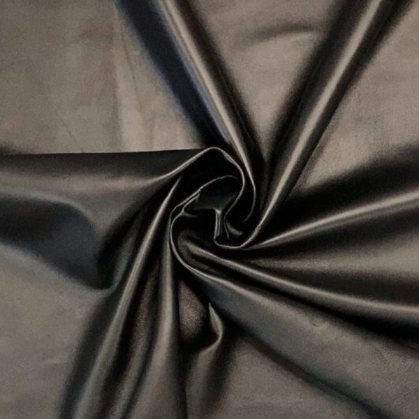 PRAVÁ KŮŽE JEHNĚTINA - ČERNÁ - 0.8-1.0 mm