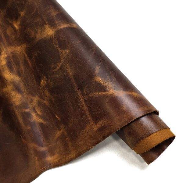 HOVĚZÍ USEŇ - CRAZY HORSE -  COGNAC – 1.3-1.5 mm