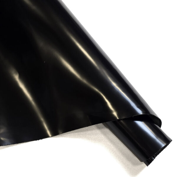 HOVĚZÍ KŮŽE – TŘÍSLOČINĚNÁ HLAZENICE – ČERNÁ – 1.3-1.5 mm