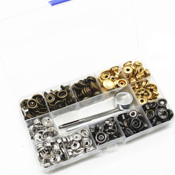 KOVOVÉ CVOČKY - Ø15 mm - 20ks x 4 BARVY + NÁSTROJE