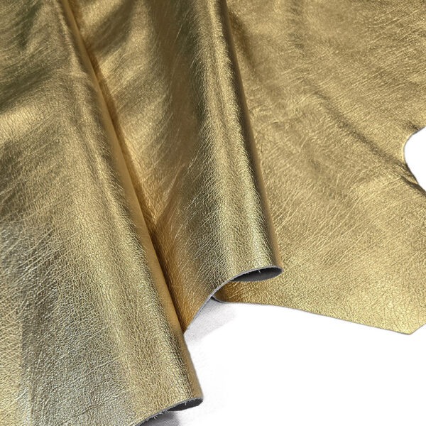 HOVĚZÍ KŮŽE - METALLIC ZLATÁ - 1.2 mm