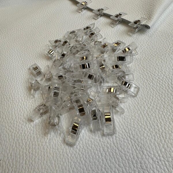 KOLÍČKY PLASTOVÉ - 50 ks