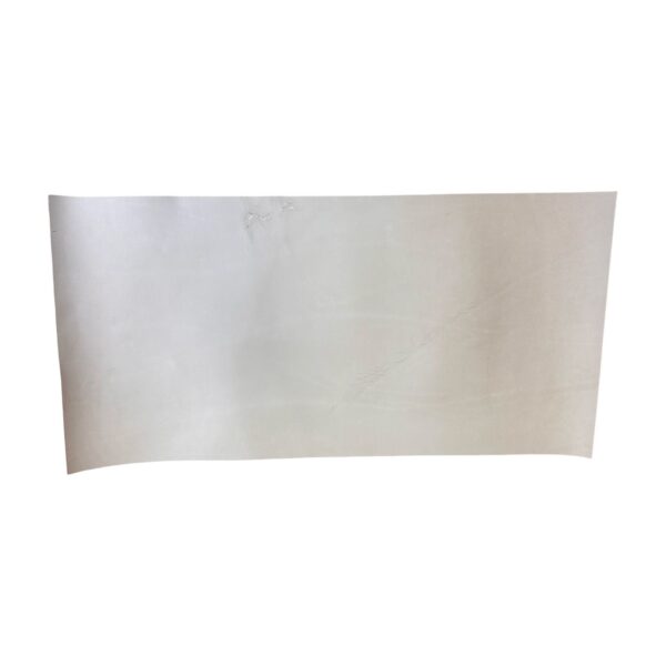 HOVĚZÍ KŮŽE-  PRIRODNÍ   - HOTOVÉ KUS – 27x54cm . Tloušťka: 1.2 mm