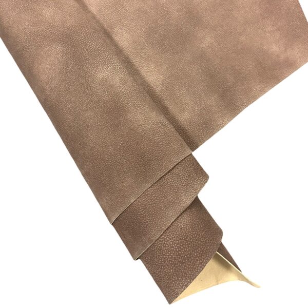 UMĚLÁ KŮŽE - КOŽENKА ČALOUNICKÁ – METRAŽ -   HNĚDA