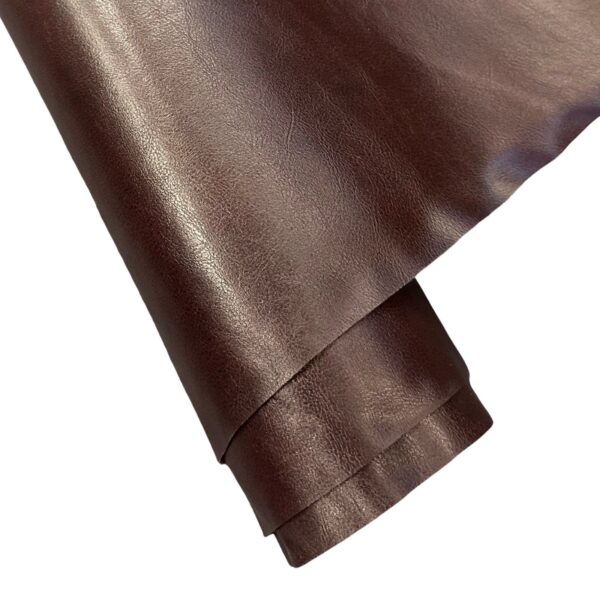 UMĚLÁ KŮŽE - КOŽENKА ČALOUNICKÁ – METRAŽ - HNĚDA