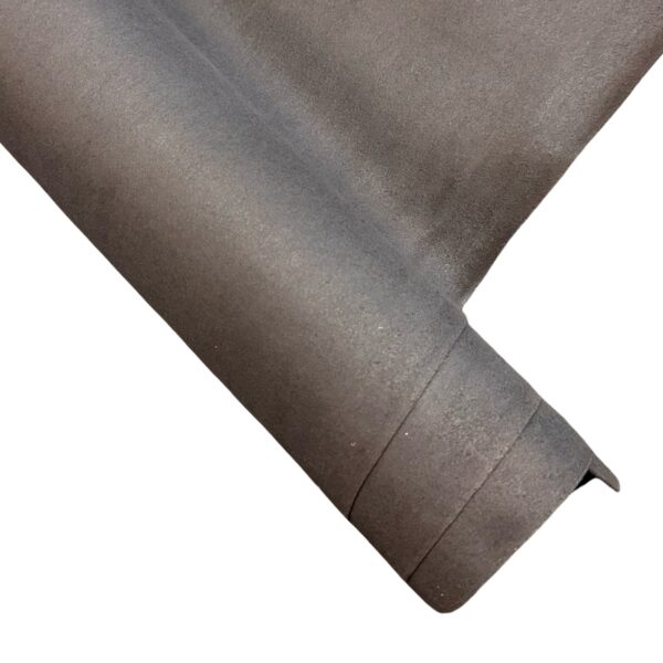 UMĚLÁ KŮŽE - КOŽENKА ČALOUNICKÁ – METRAŽ - ČERNA