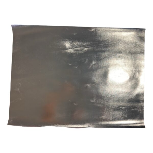 HOVĚZÍ KŮŽE - ZLATÝ   - HOTOVÉ KUS – 70x52cm . Tloušťka: 1.3mm