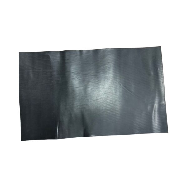 HOVĚZÍ KŮŽE - ČERNA -  HOTOVÉ KUS – 80x48 Tloušťka: 2.3mm