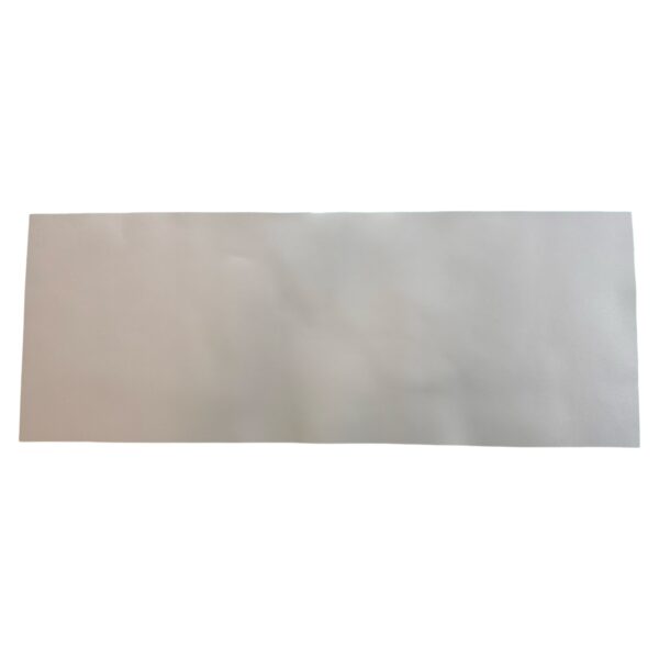 HOVĚZÍ KŮŽE - ŠEDÁ -  HOTOVÉ KUS – 52x19cm . Tloušťka: 1.2mm