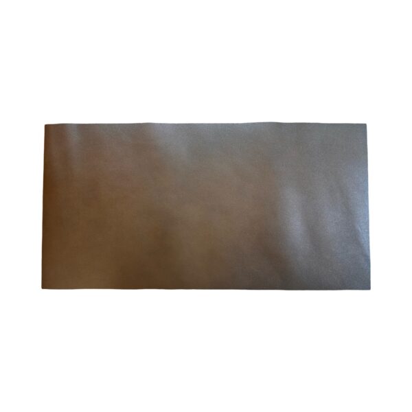 HOVĚZÍ KŮŽE - HNĚDA -  HOTOVÉ KUS – 53x27cm . Tloušťka: 1.2mm