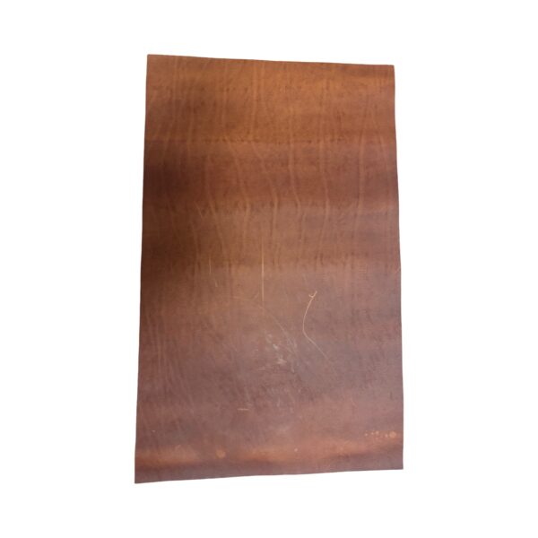 HOVĚZÍ KŮŽE -  TMAVĚ HNĚDA -  HOTOVÉ KUS – 40x62cm . Tloušťka: 3.0mm