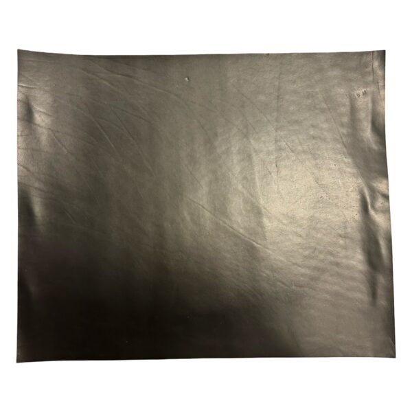HOVĚZÍ KŮŽE - ČERNA - HOTOVÉ KUS – 52x44cm . Tloušťka: 1.5mm
