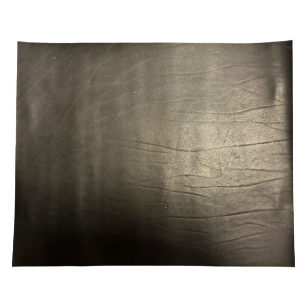 HOVĚZÍ KŮŽE - ČERNA - HOTOVÉ KUS – 44x35cm . Tloušťka: 1.6mm