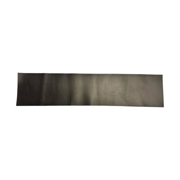 HOVĚZÍ KŮŽE -  ČERNA  -  HOTOVÉ KUS – 84x19cm . Tloušťka: 1.5mm